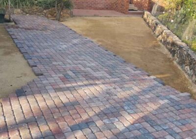 Irene Primary School Garden Walkways With a Autumn Blend Cobble Bond 10