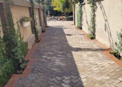 Silverlakes Residential Driveway 9